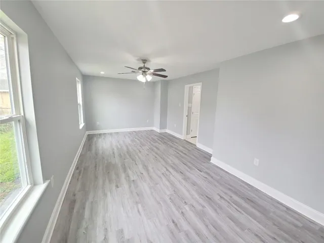 $329,000 | 250 Willow Drive, Gretna, LA 70053