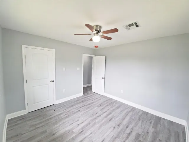 $329,000 | 250 Willow Drive, Gretna, LA 70053