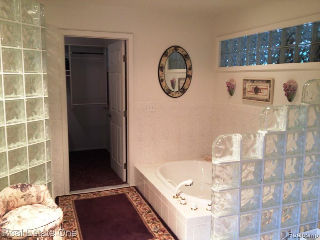 2450 Lake George Road Leonard, MI 48367 - Photo 44 of 65