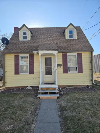 $110,000 | 14 3rd Street East, West Fargo, ND 58078