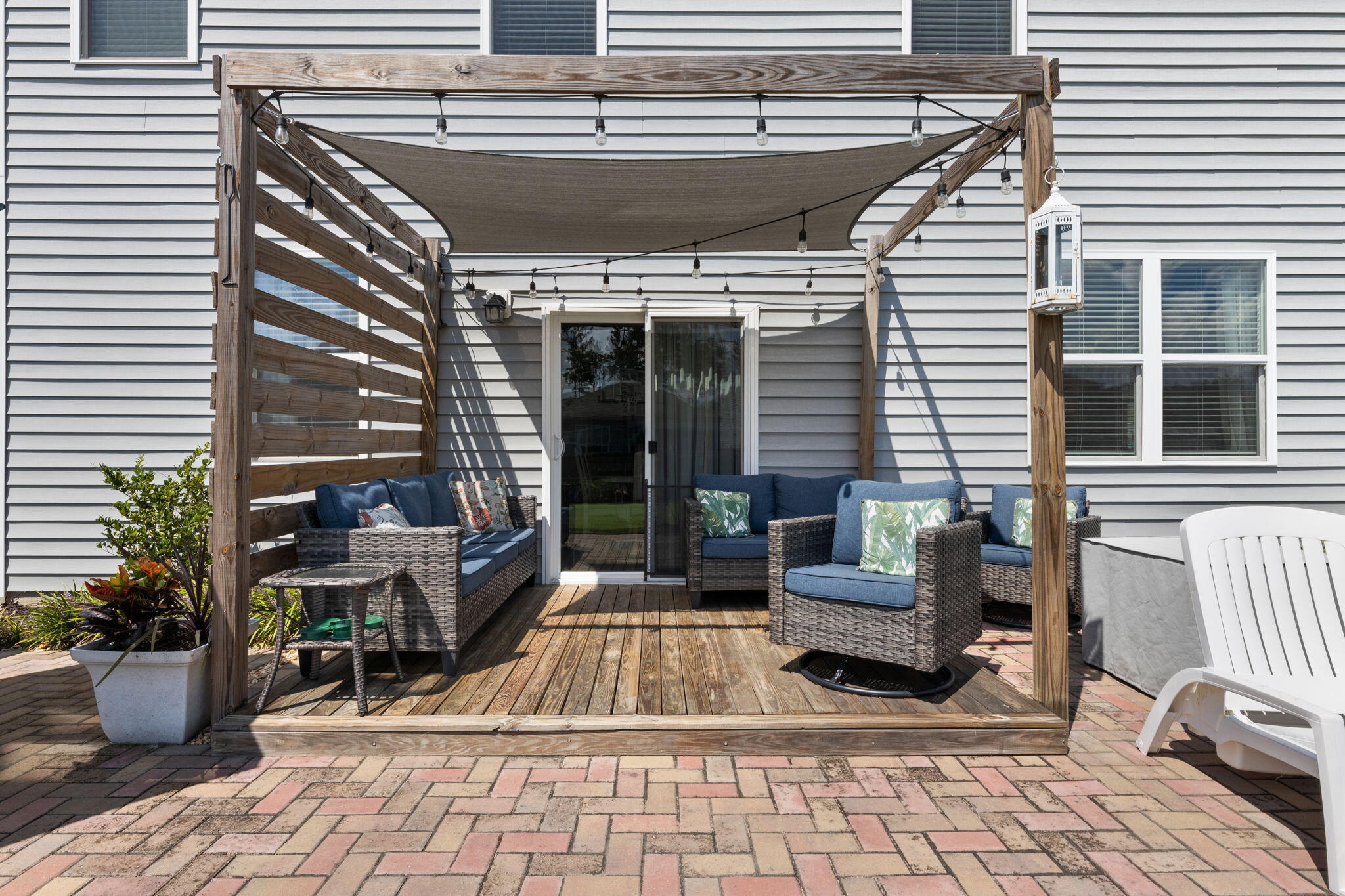 117 Summer View Road Summerville, SC 29486 - Photo 30 of 39 Back Patio