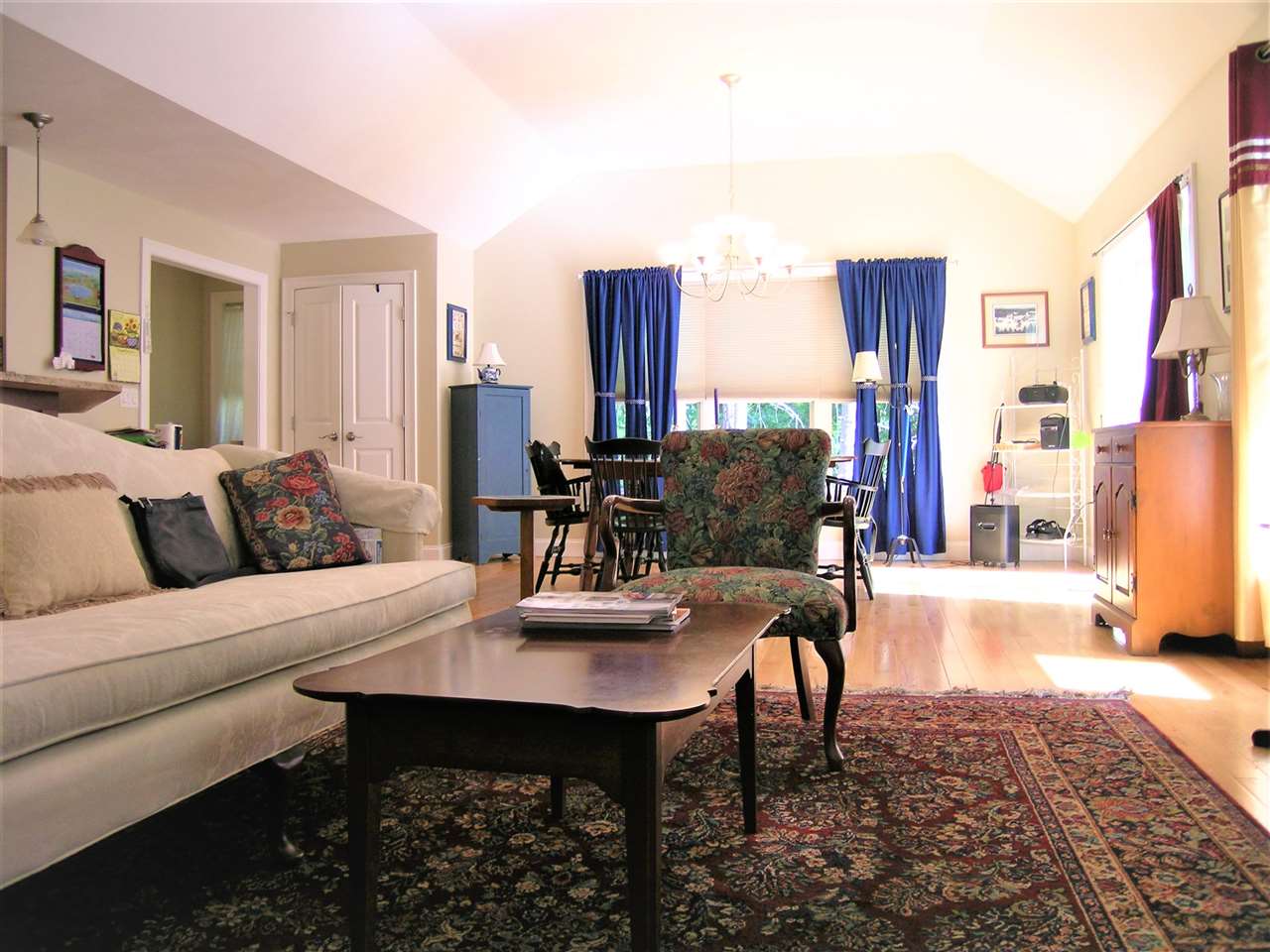 477 Boston Post Road Amherst, NH 03031 - Photo 11 of 23