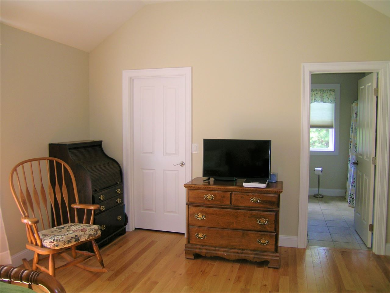 477 Boston Post Road Amherst, NH 03031 - Photo 18 of 23