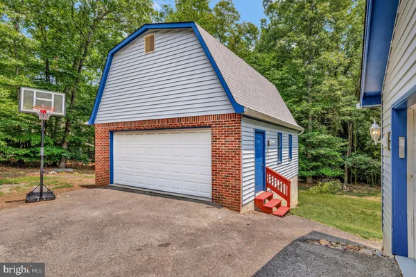 $620,000 | 3028 Bramblewood Court, Waldorf, MD 20603