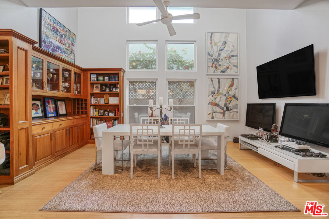 3705 Esplanade Marina del Rey, CA 90292 - Photo 12 of 36