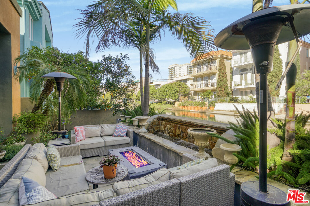 3705 Esplanade Marina del Rey, CA 90292 - Photo 15 of 36