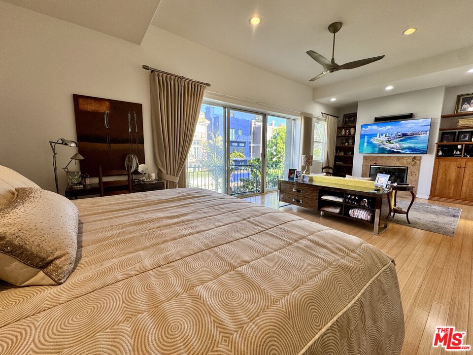 3705 Esplanade Marina del Rey, CA 90292 - Photo 22 of 41