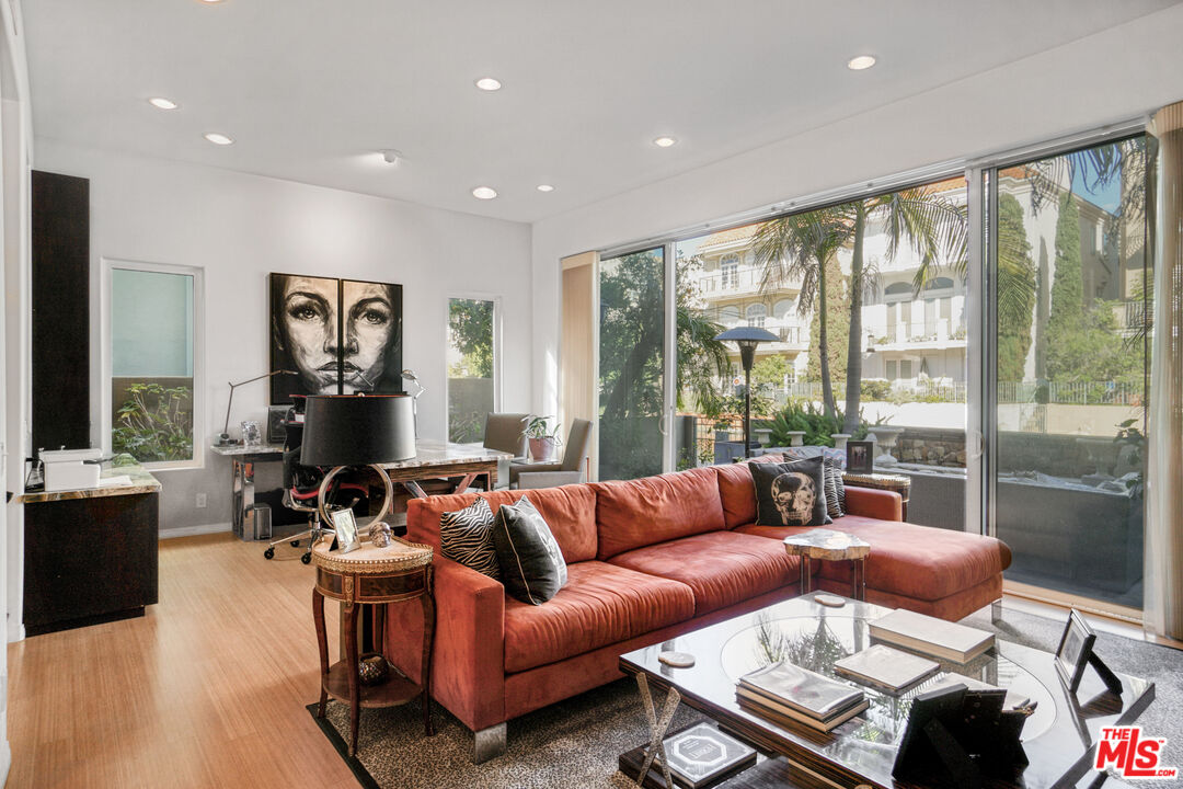 3705 Esplanade Marina del Rey, CA 90292 - Photo 7 of 36