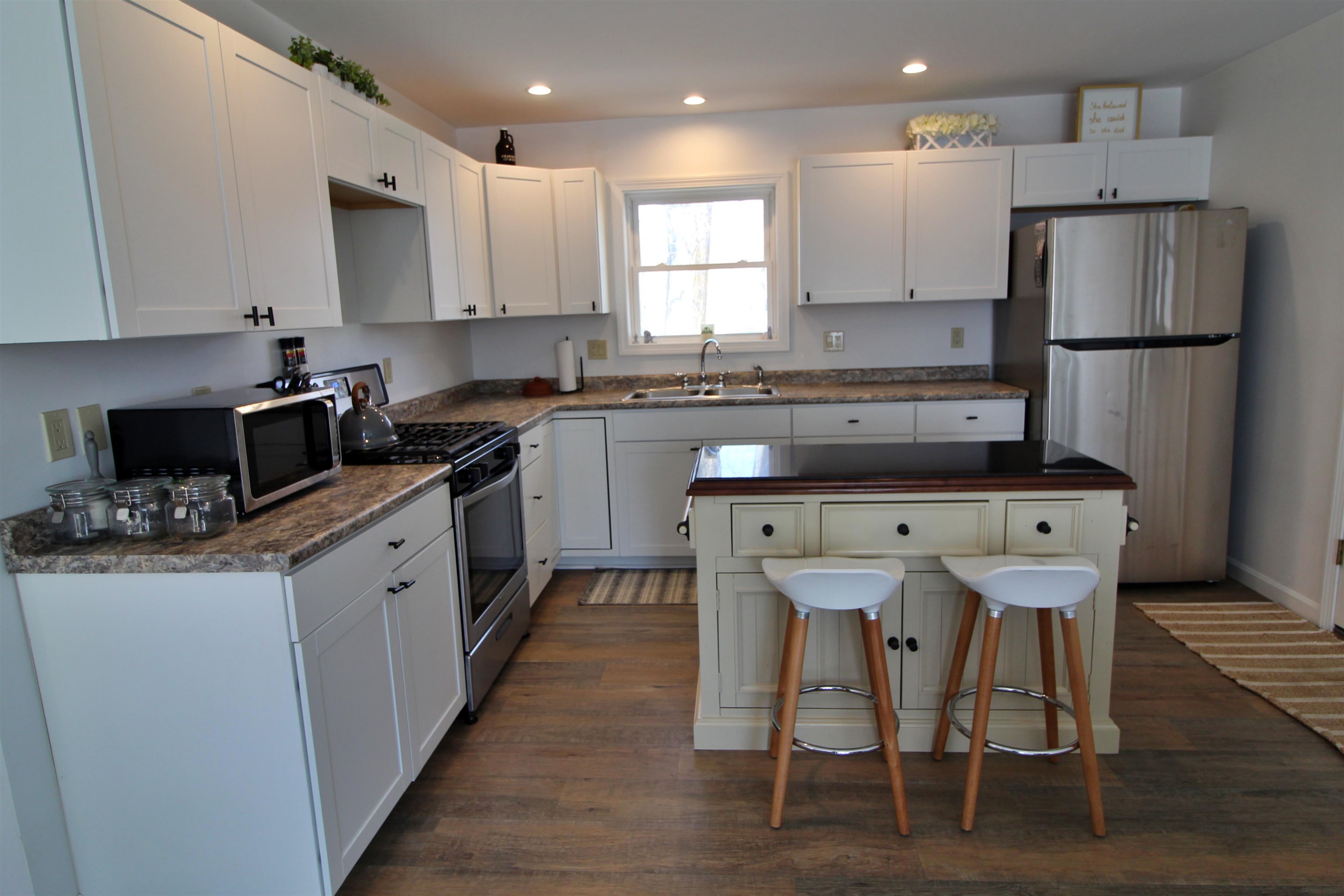 26 Lake Street Alburgh, VT 05440 - Photo 18 of 23