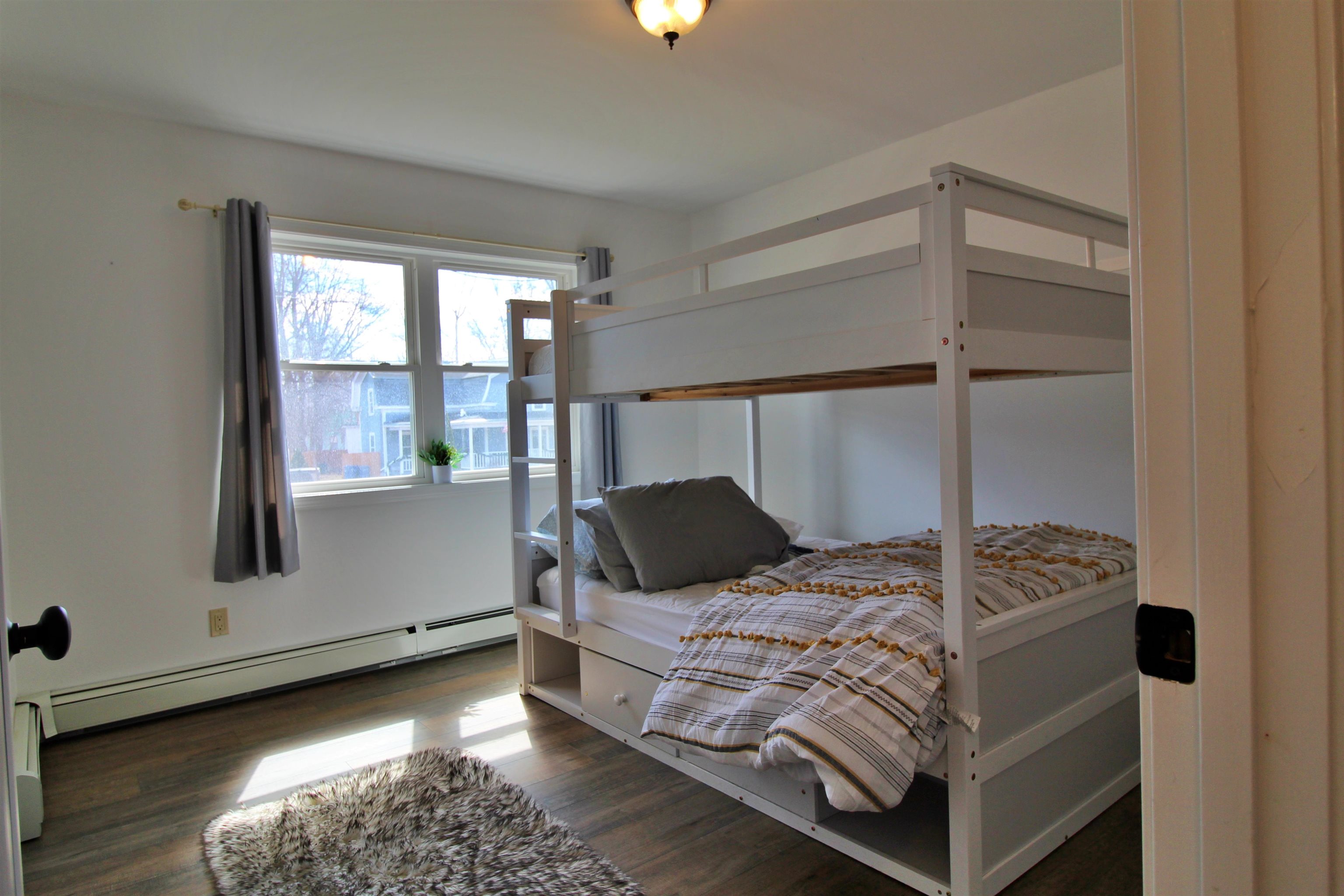 26 Lake Street Alburgh, VT 05440 - Photo 3 of 23