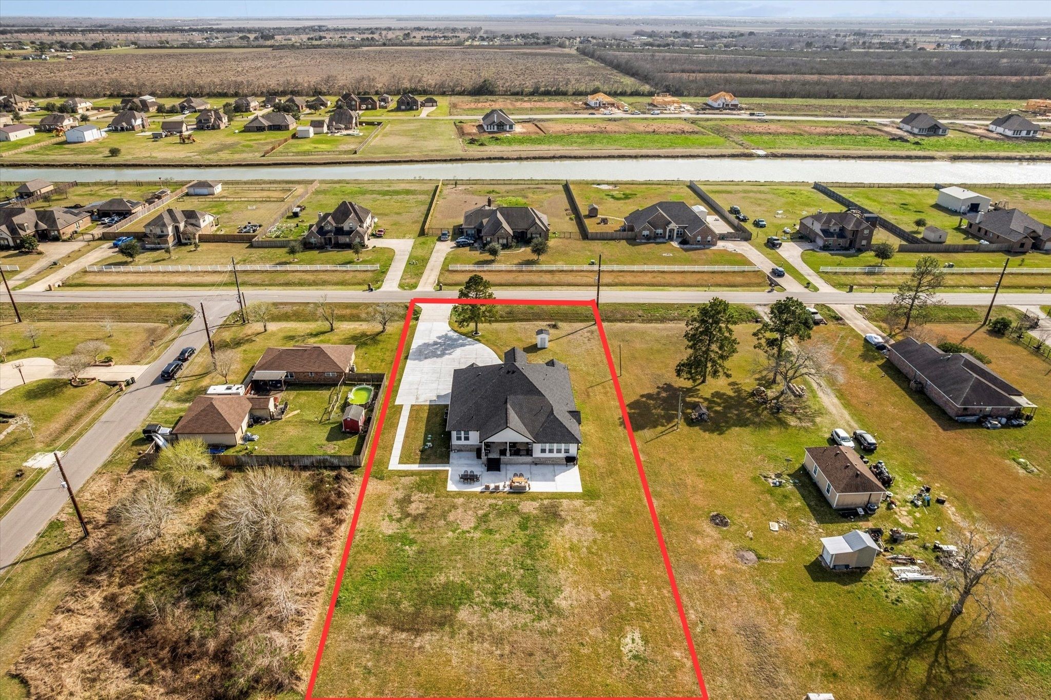 4627 County Road 63 Rosharon, TX 77583 - Photo 25 of 34 a view of a swimming pool