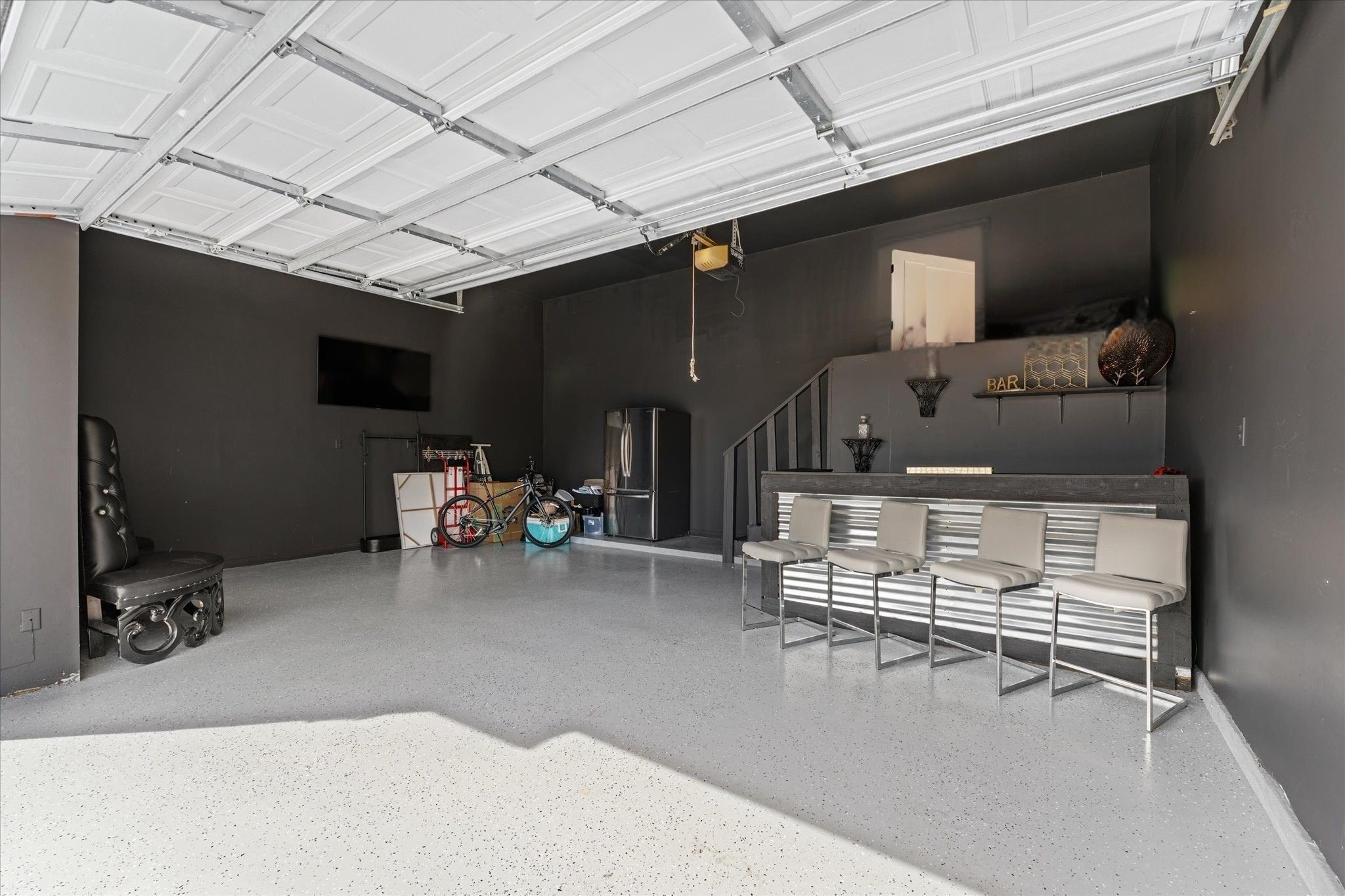 4627 County Road 63 Rosharon, TX 77583 - Photo 31 of 34 a view of livingroom with furniture