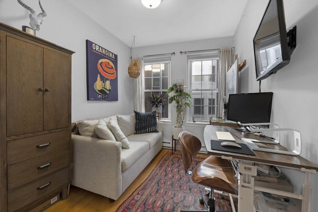 27 Clark Street, Unit 5 Boston, MA 02109 - Photo 10 of 14