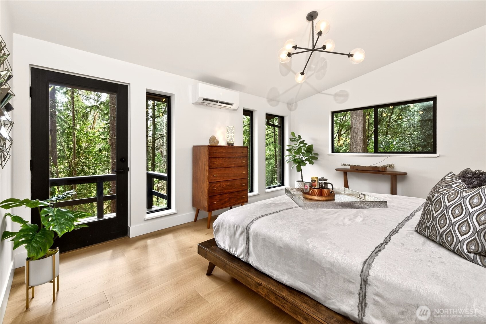 22016 Vine Road Brier, WA 98036 - Photo 12 of 40