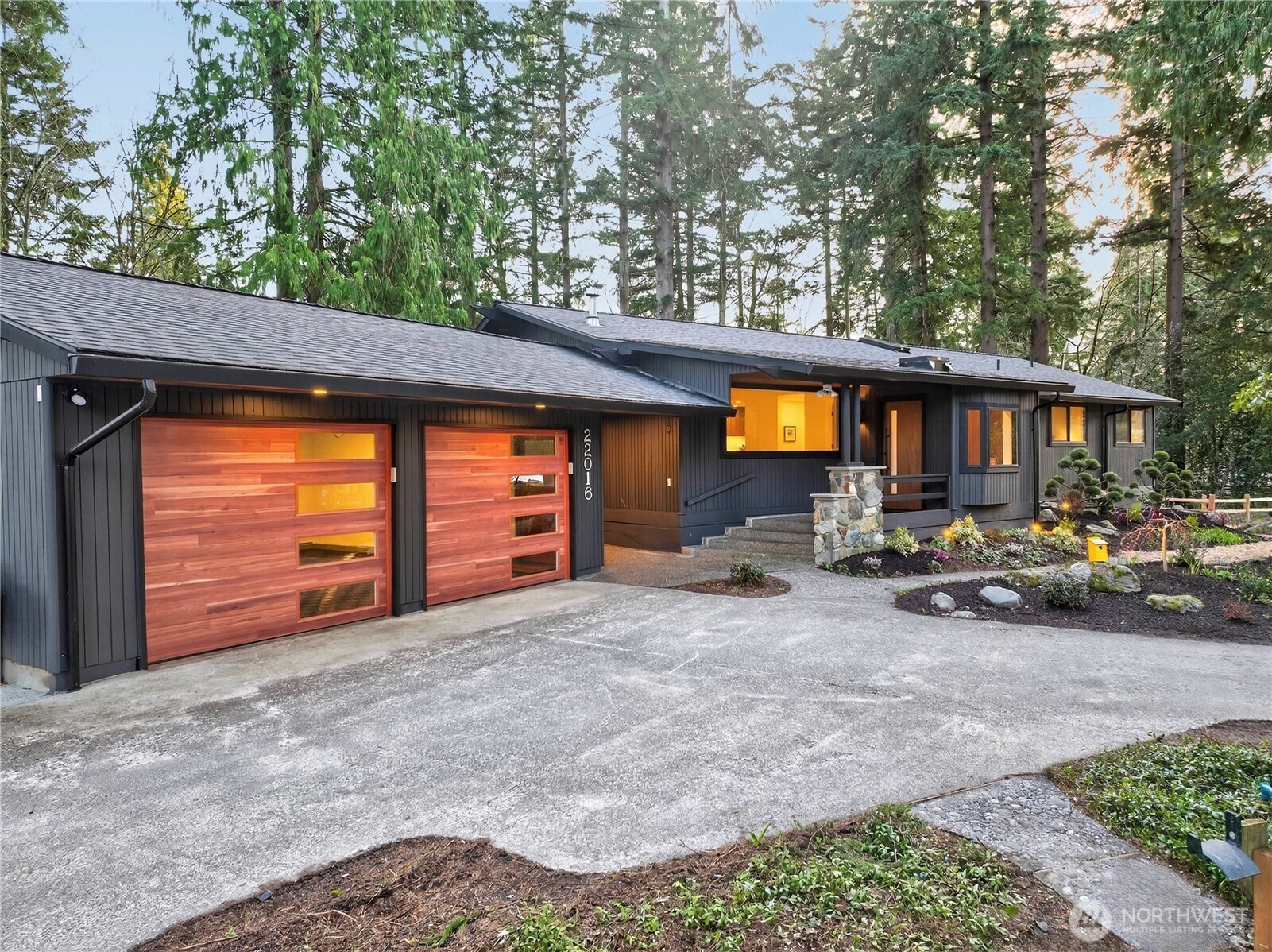 22016 Vine Road Brier, WA 98036 - Photo 3 of 40