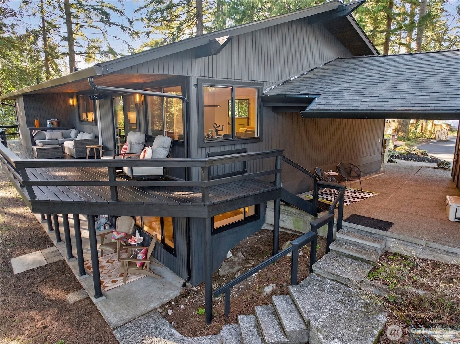 22016 Vine Road Brier, WA 98036 - Photo 37 of 40