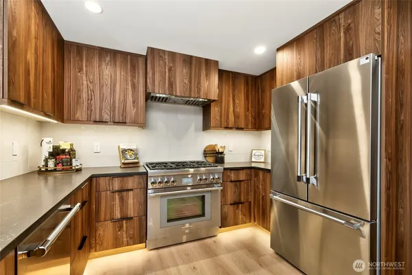 $2,450,000 | 22016 Vine Road, Brier, WA 98036