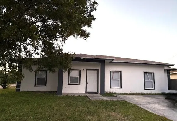 $2,800 | 3011 Avenue M, Riviera Beach, FL 33404