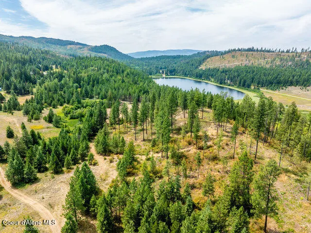 $429,000 | 197 Schneiders Road, Sagle, ID 83860