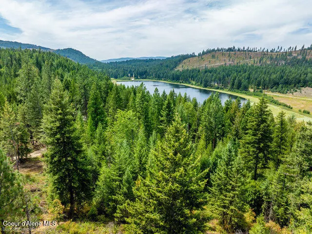 $429,000 | 197 Schneiders Road, Sagle, ID 83860