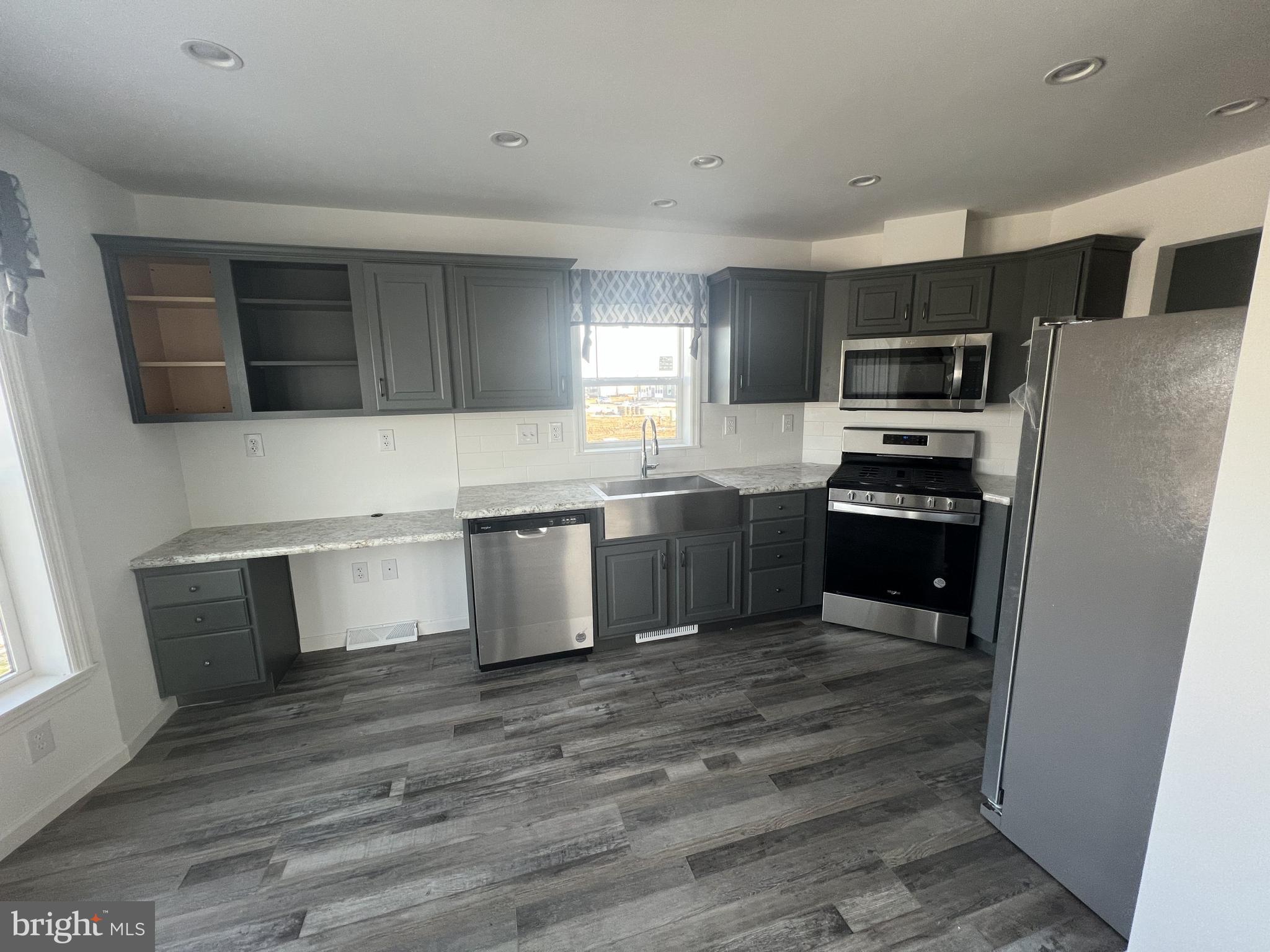 2002 West Main Street, Unit 74 Ephrata, PA 17522 - Photo 5 of 12