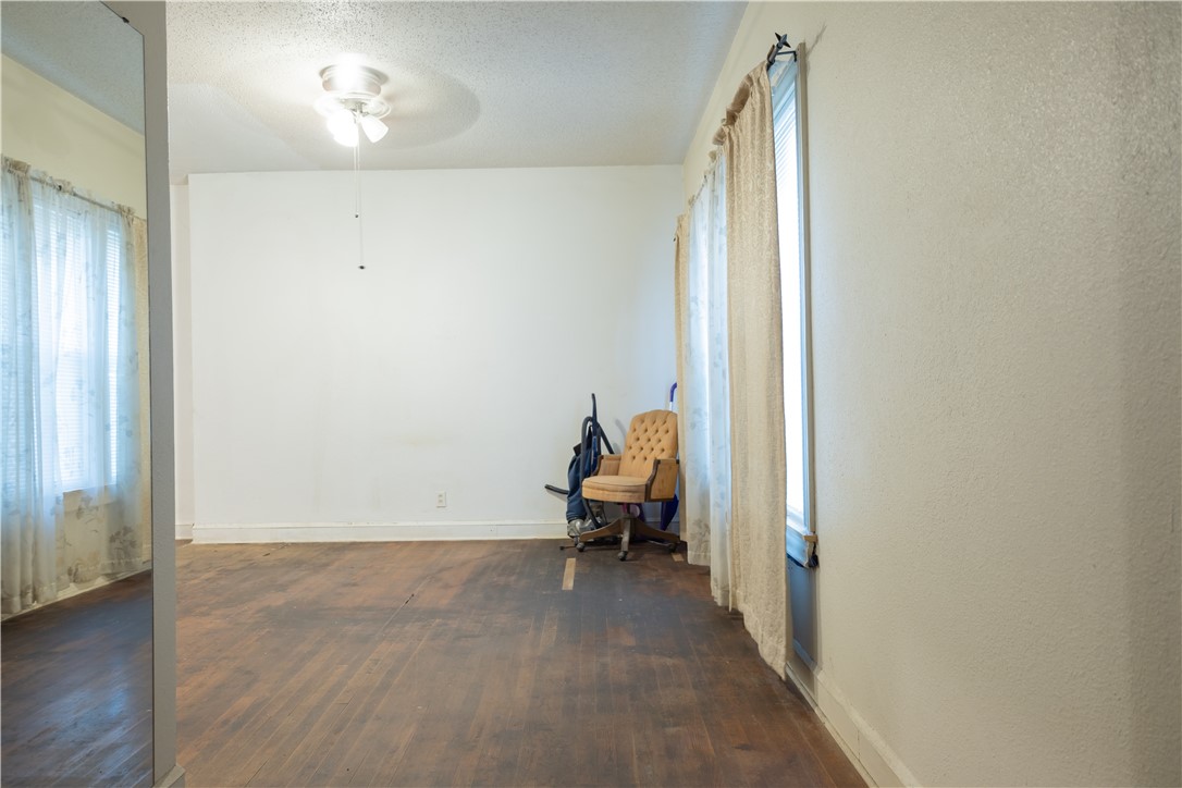 408 West 5th Street Alice, TX 78332 - Photo 11 of 25
