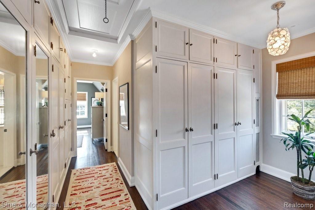 180 Cloverly Road Grosse Pointe Farms, MI 48236 - Photo 34 of 63