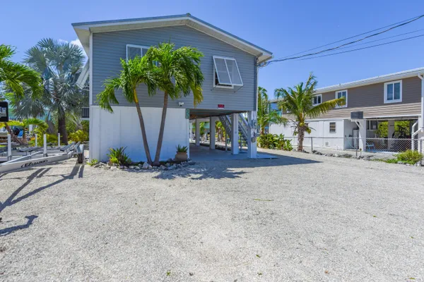 $897,500 | 22910 Privateer Drive, Cudjoe, FL 33042