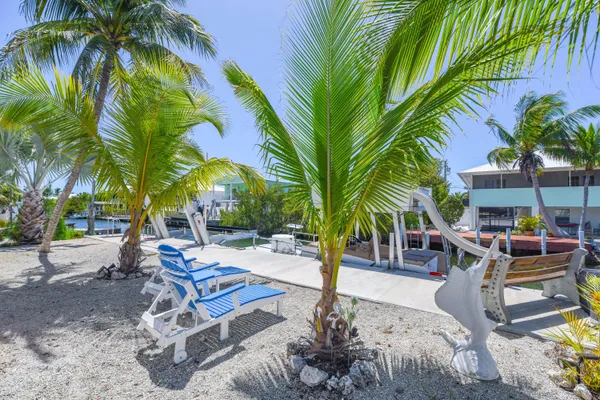 $897,500 | 22910 Privateer Drive, Cudjoe, FL 33042