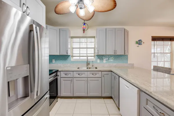 $897,500 | 22910 Privateer Drive, Cudjoe, FL 33042