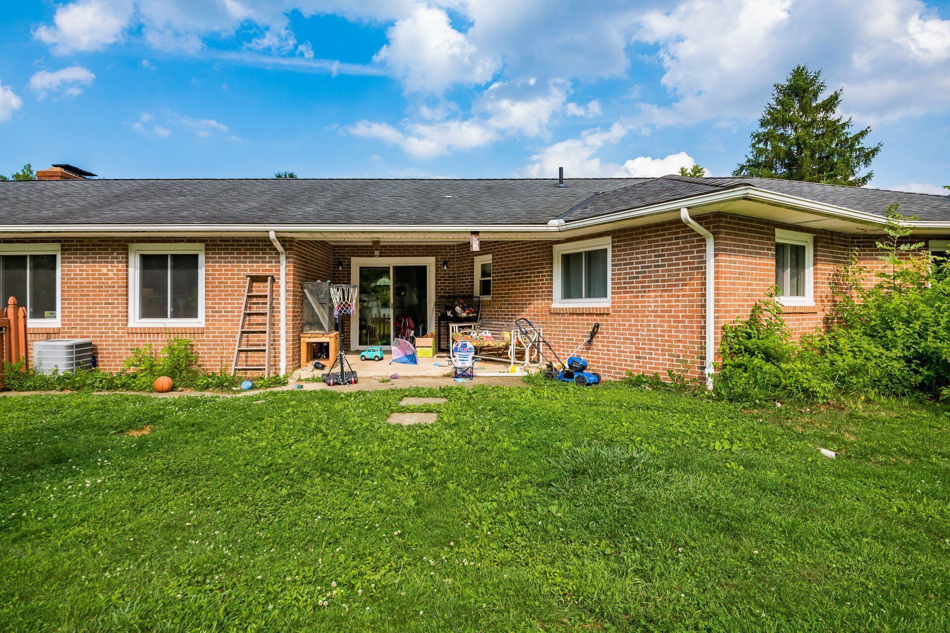 7989 Harlem Road Westerville, OH 43081 - Photo 36 of 67 041_95e_L 7989 Harlem Rd048-2