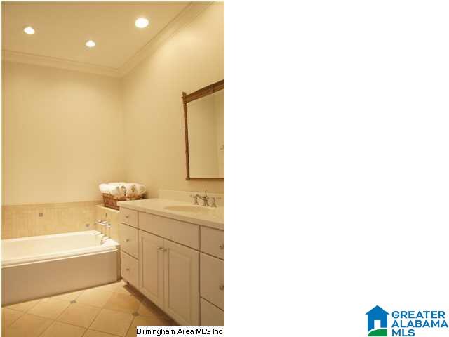 2824 Overton Road Birmingham, AL 35223 - Photo 14 of 25 Gallery Image 14