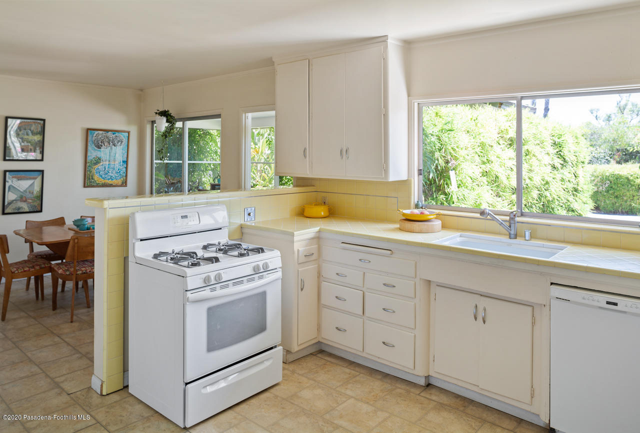 3770 Newhaven Road Pasadena, CA 91107 - Photo 14 of 31 3770 New Haven Rd - Pierre Galant-15