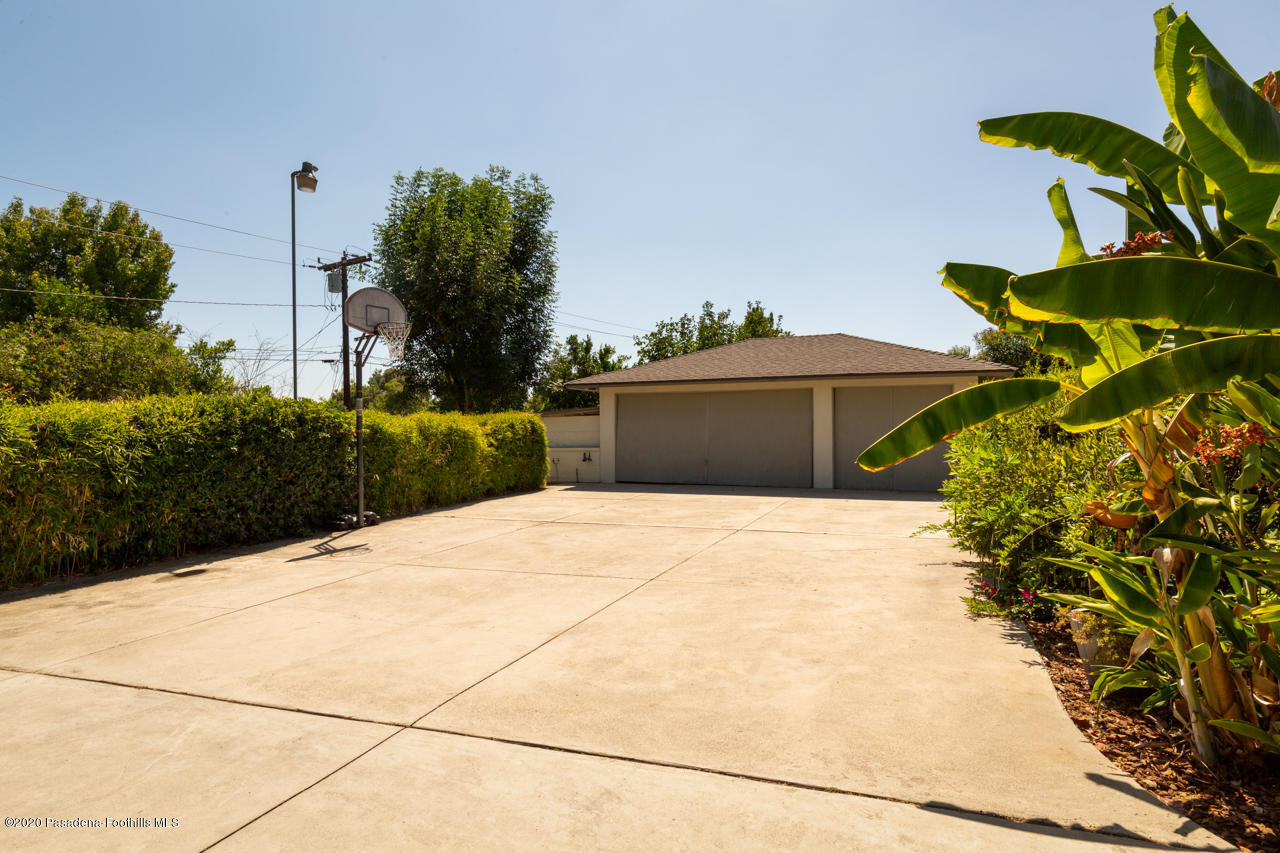 3770 Newhaven Road Pasadena, CA 91107 - Photo 26 of 31 3770 New Haven Rd - Pierre Galant-28