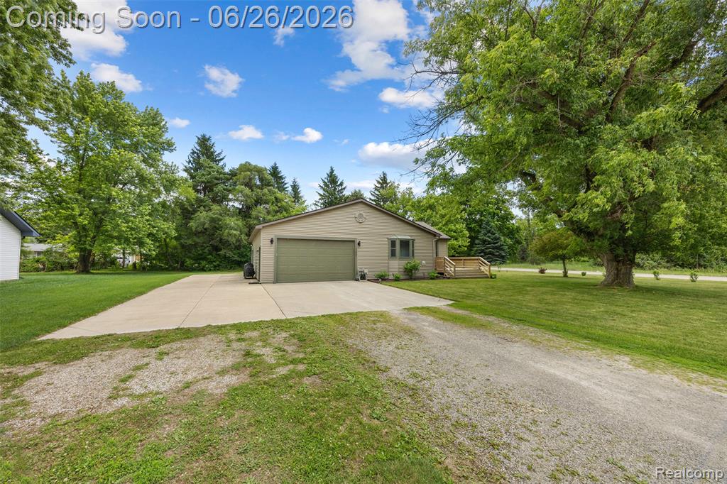 11997 Ruth Street South Lyon, MI 48178 - Photo 30 of 42