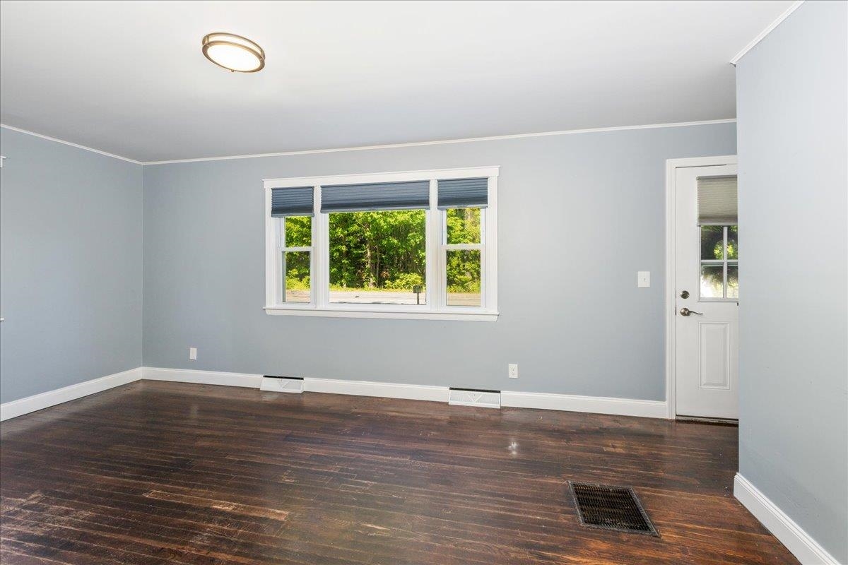 736 Columbus Avenue Rochester, NH 03867 - Photo 30 of 40