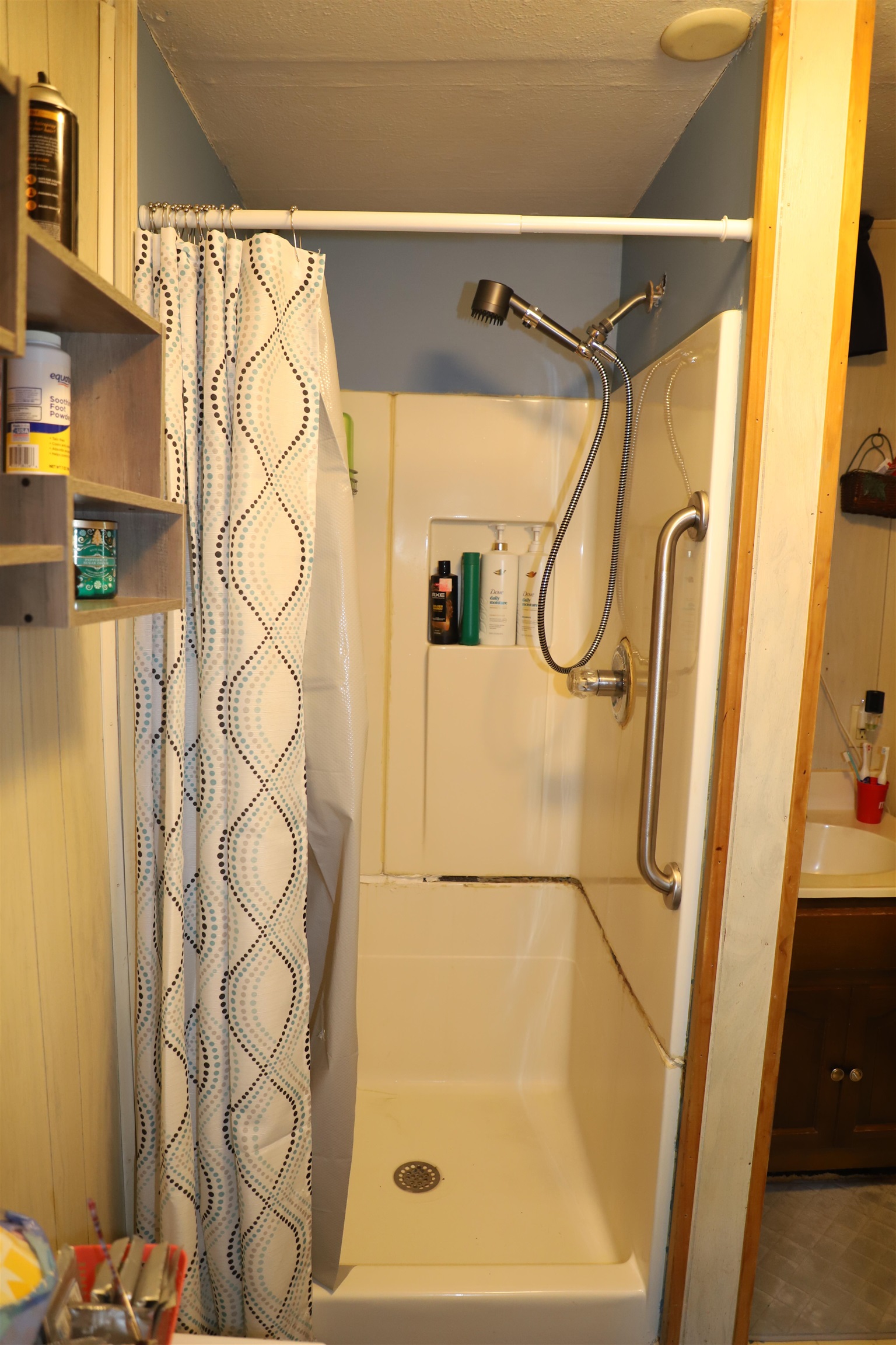 110 Valley Street Springfield, VT 05156 - Photo 6 of 49
