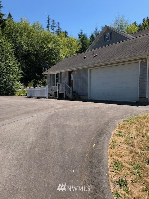 121 Southeast Allen Road Shelton, WA 98584 - Photo 2 of 20 Gallery Image 2