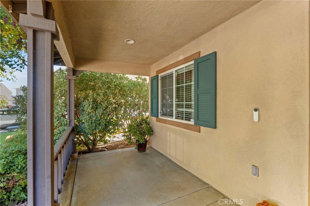 29225 Hydrangea Street Murrieta, CA 92563 - Photo 34 of 38 a house view with a garden space