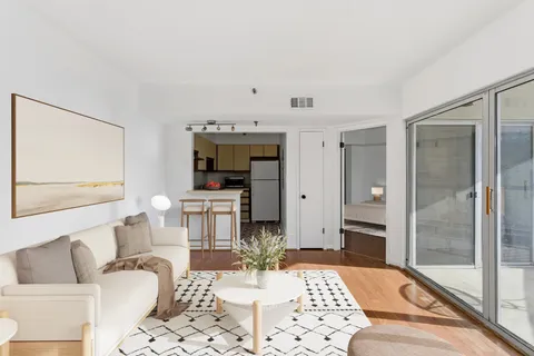 $247,000 | 900 19th Avenue South, Unit 401, Nashville, TN 37212