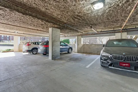 $264,000 | 900 19th Avenue South, Unit 401, Nashville, TN 37212