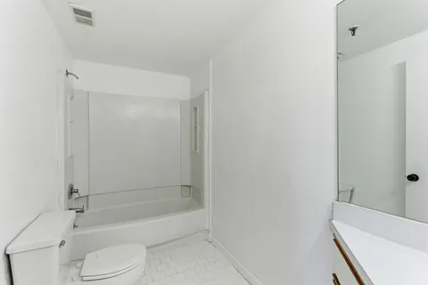 $264,000 | 900 19th Avenue South, Unit 401, Nashville, TN 37212