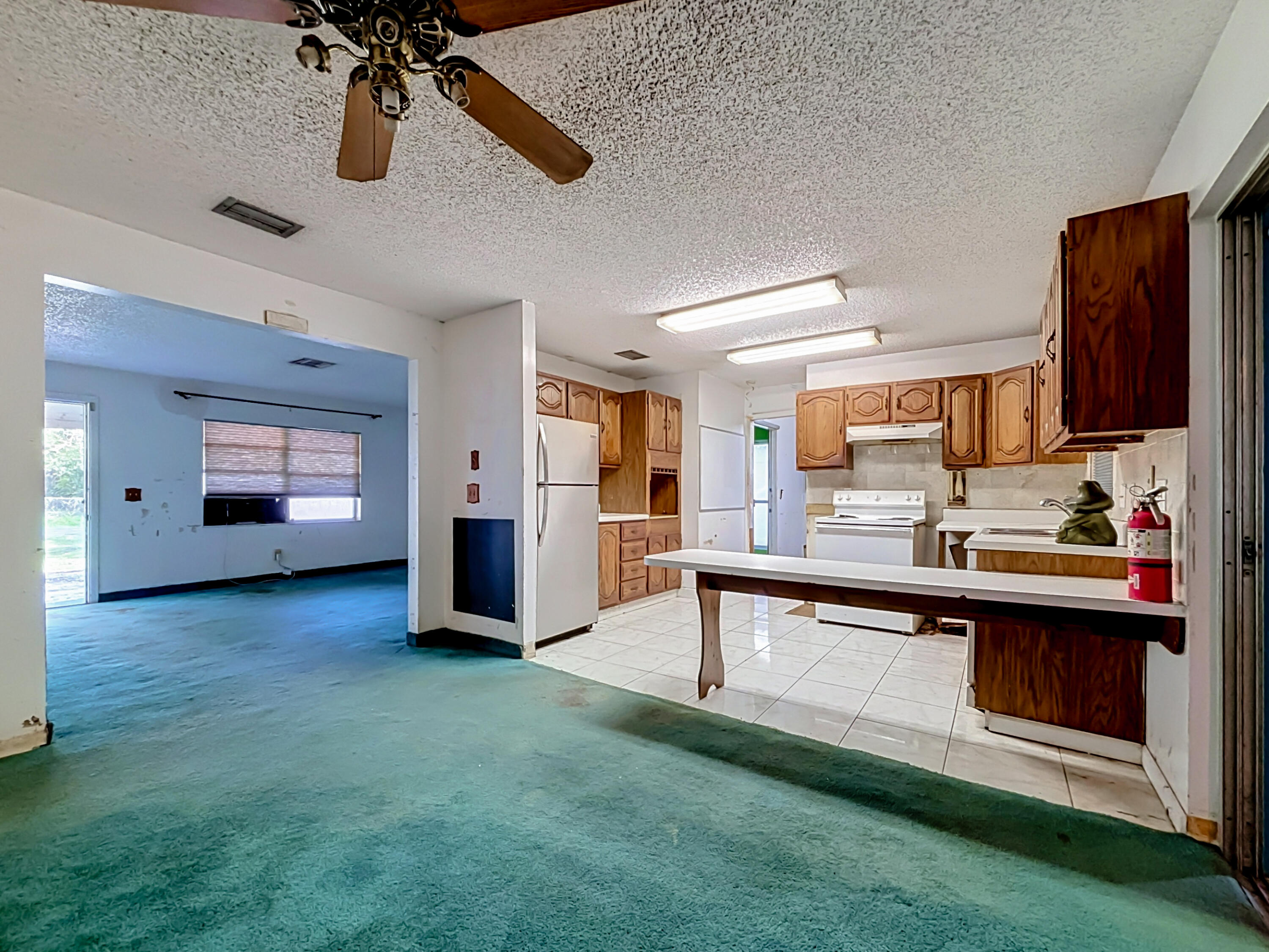 2930 Middle Road Fort Pierce, FL 34981 - Photo 6 of 26 2930 Middle Road-14