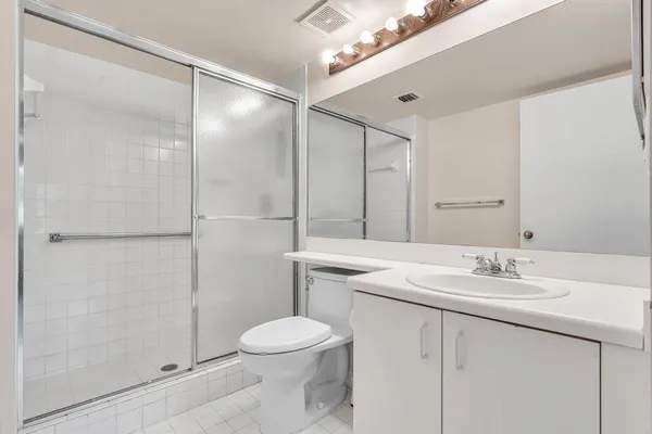 $164,000 | 9537 Weldon Circle, Unit I213, Tamarac, FL 33321