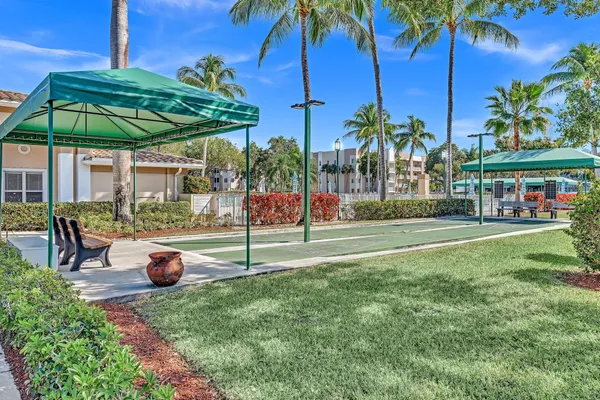 $164,000 | 9537 Weldon Circle, Unit I213, Tamarac, FL 33321