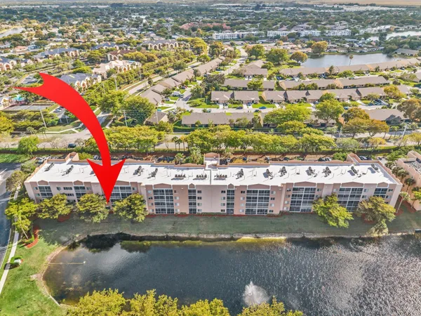 $164,000 | 9537 Weldon Circle, Unit I213, Tamarac, FL 33321