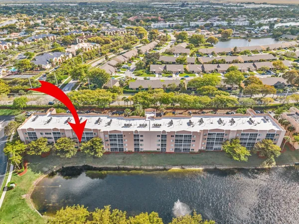 $164,000 | 9537 Weldon Circle, Unit I213, Tamarac, FL 33321