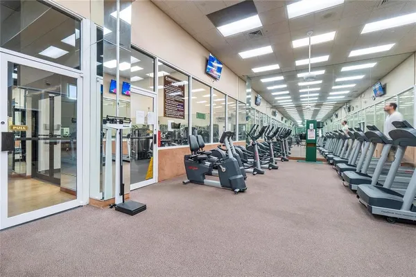 $164,000 | 9537 Weldon Circle, Unit I213, Tamarac, FL 33321