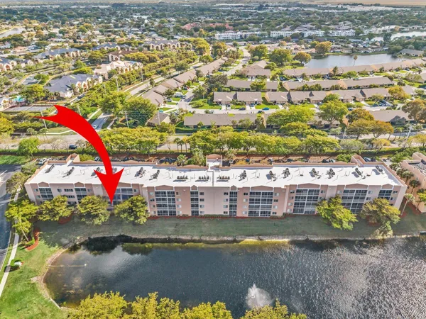 $164,000 | 9537 Weldon Circle, Unit I213, Tamarac, FL 33321