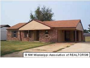 6255 Tulane Road Horn Lake, MS 38637 - Photo 1 of 1 Primary Photo